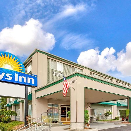 Days Inn By Wyndham Seattle Aurora Shoreline Exterior foto